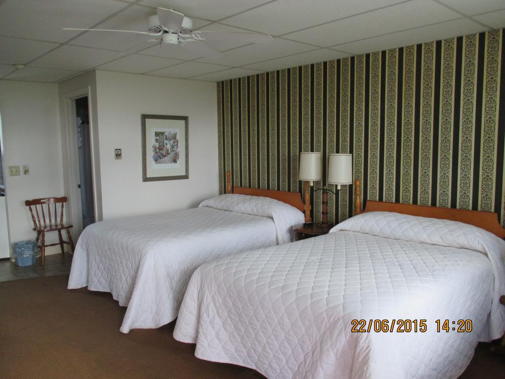 Long Beach Motor Inn Йорк Екстериор снимка